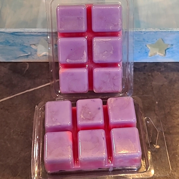 Handcrafted Wax Melts - Picture 3 of 6